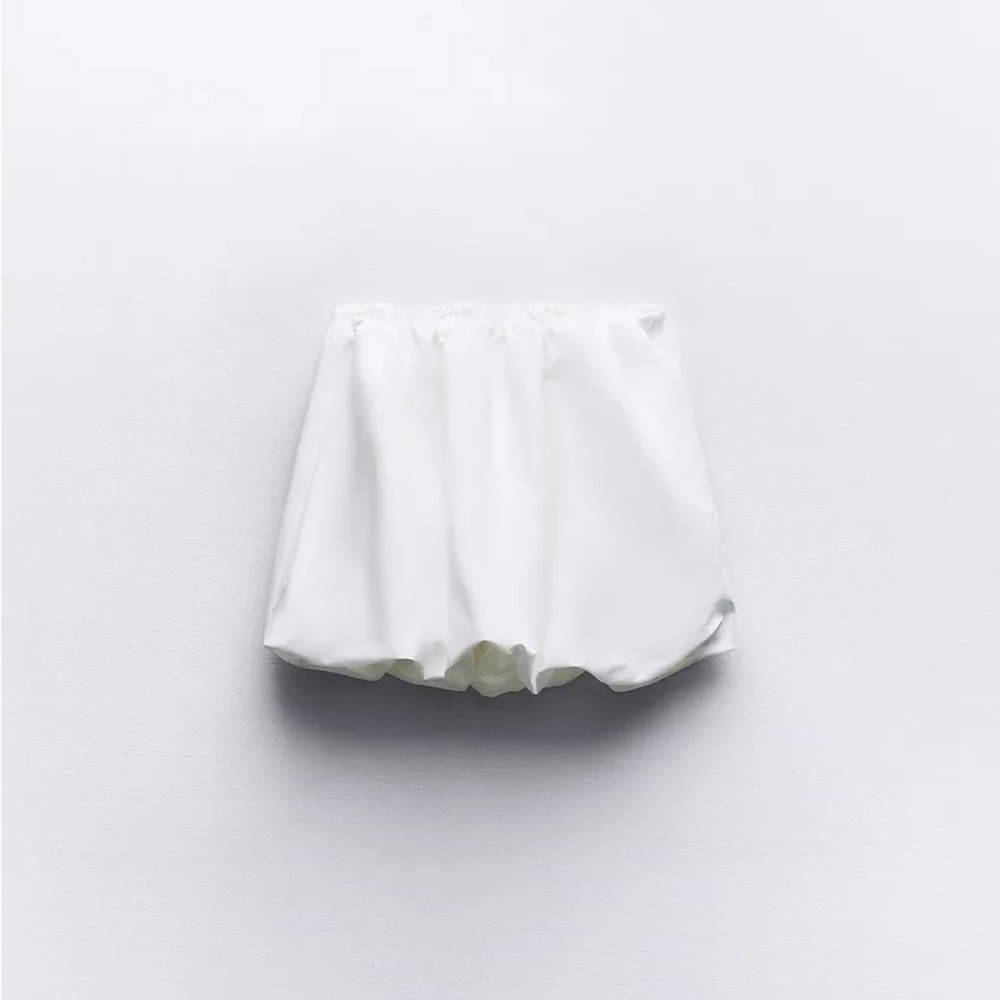 NWT - ZARA BALLOON MINI SKIRT